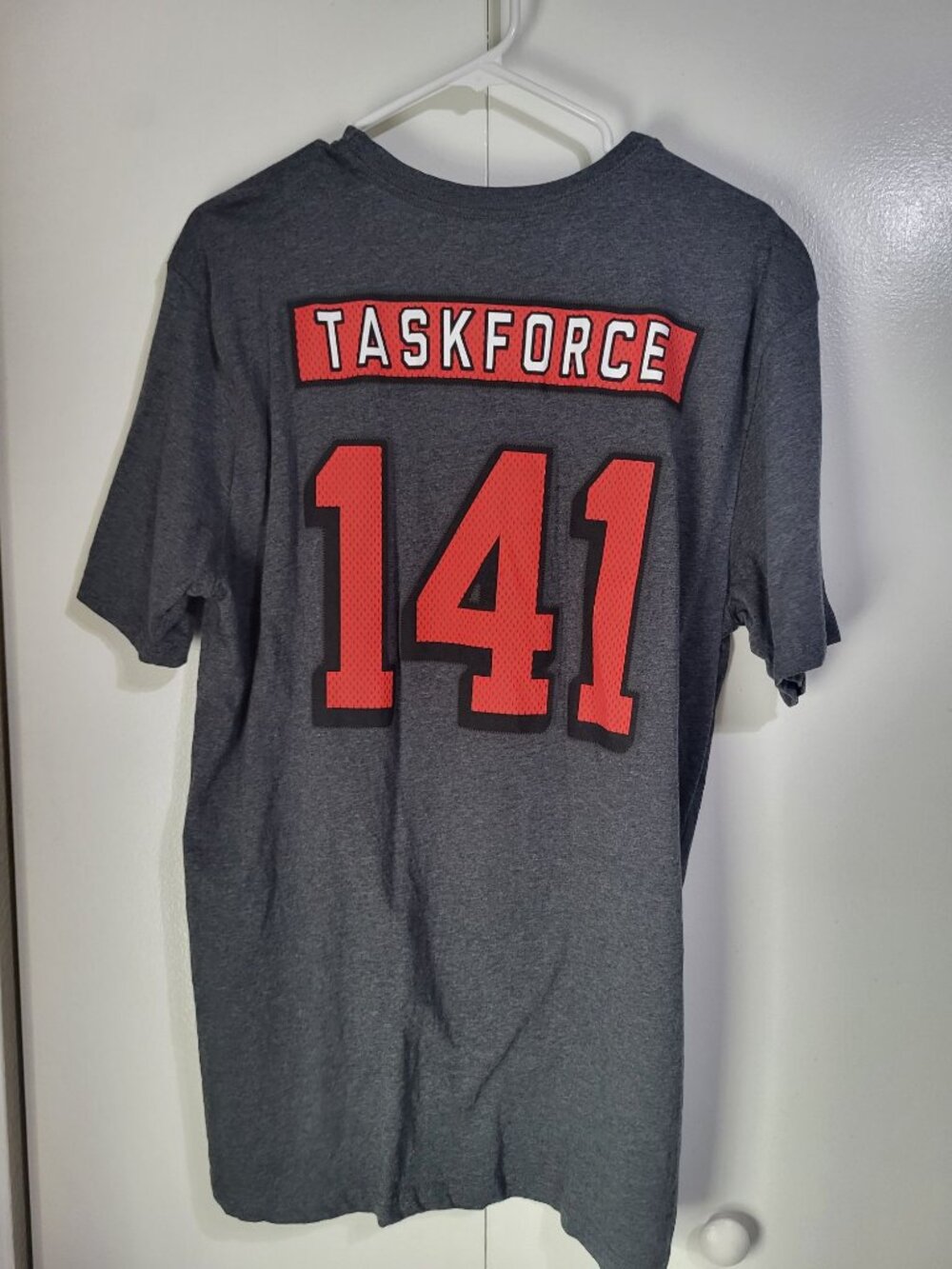 Call of Duty Task Force 141 Gray Graphic T-Shirt Mens SZ LG - Picture 3 of 7